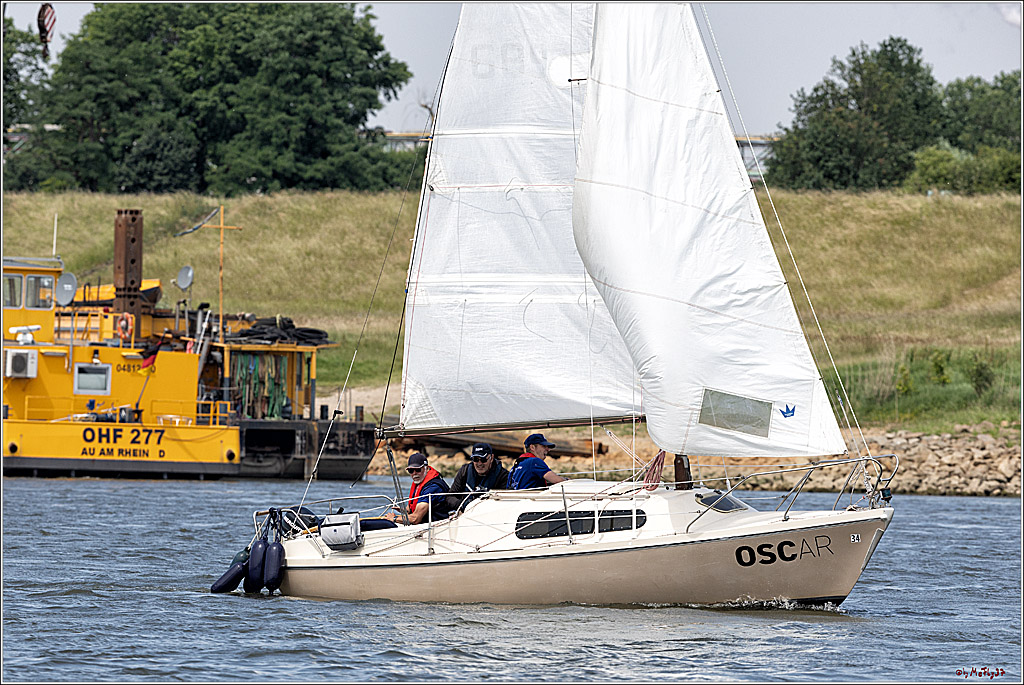 100 Jahre Rheinwoche 2022 - 3. Wettfahrt Duesseldorf  - Duisburg, 04.06.2022,